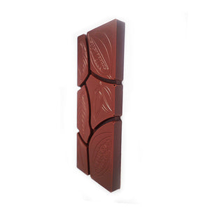 Single Origin Chocolate from indi chocolate is made from the beans we source around the world. The entire process of making our bean to chocolate is visible from our factory in Seattle's iconic Pike Place Market on Western Ave. Made with cocoa beans, cocoa butter and sugar.